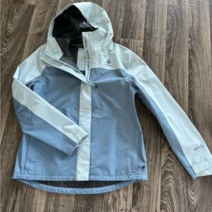 SOLD * NEW! Women’s WOODS Rain/Wind Jacket